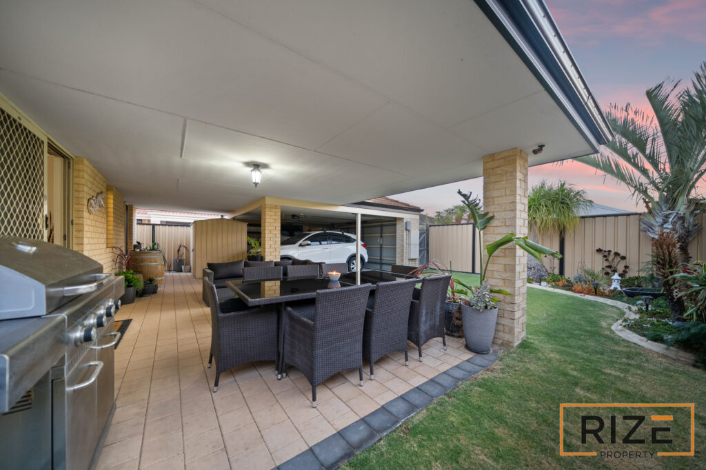 33 Lauderdale Ramble, Carramar-26