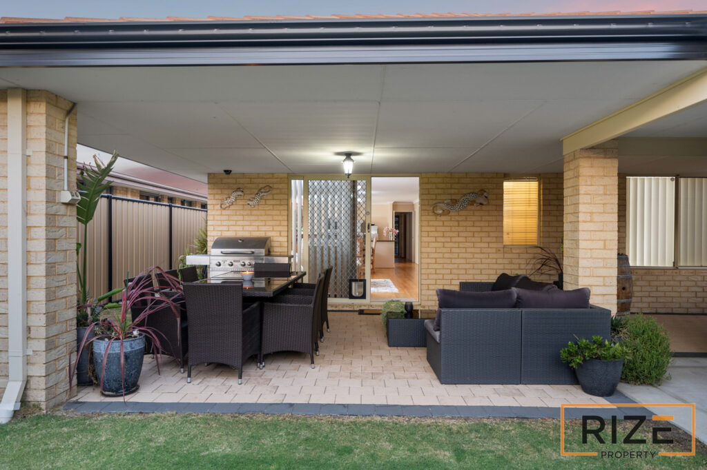 33 Lauderdale Ramble, Carramar-29