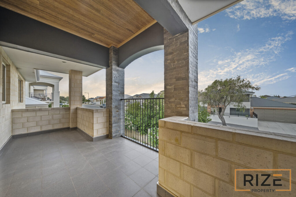 38 Labianca Vista, Carramar-50