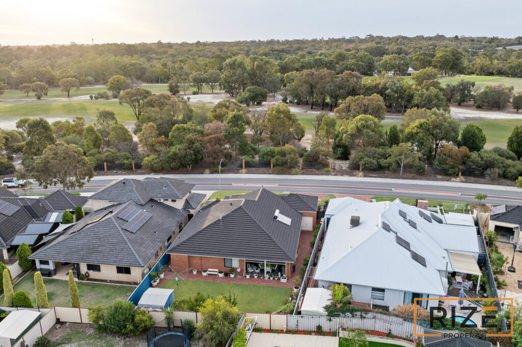 98 Golf Links Dr, Carramar-4