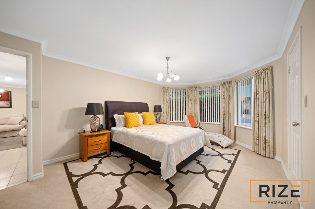 57 Kippilaw Loop, Carramar-14_1