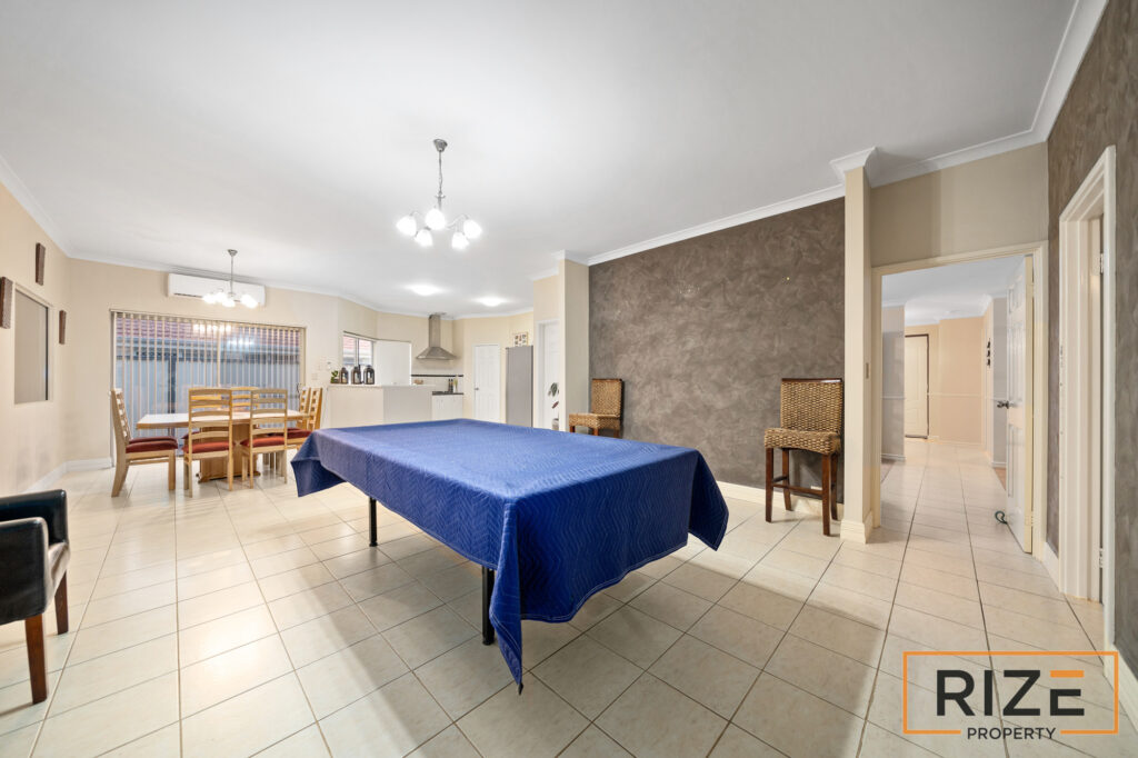 57 Kippilaw Loop, Carramar-18_1