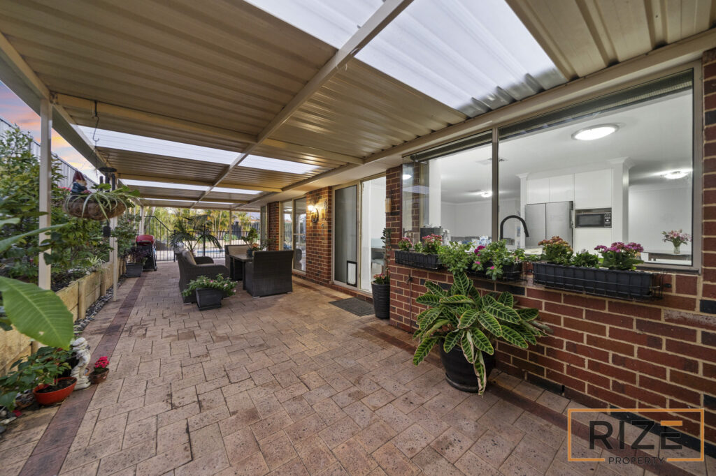 53 Mallina Cct, Carramar-30