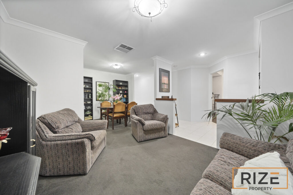 53 Mallina Cct, Carramar-9
