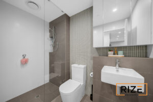 304-113-Grand-Blvd-J_71bc-ad71-32c5-eb74-961a-aa39-bd5f-dd36_20250424034819