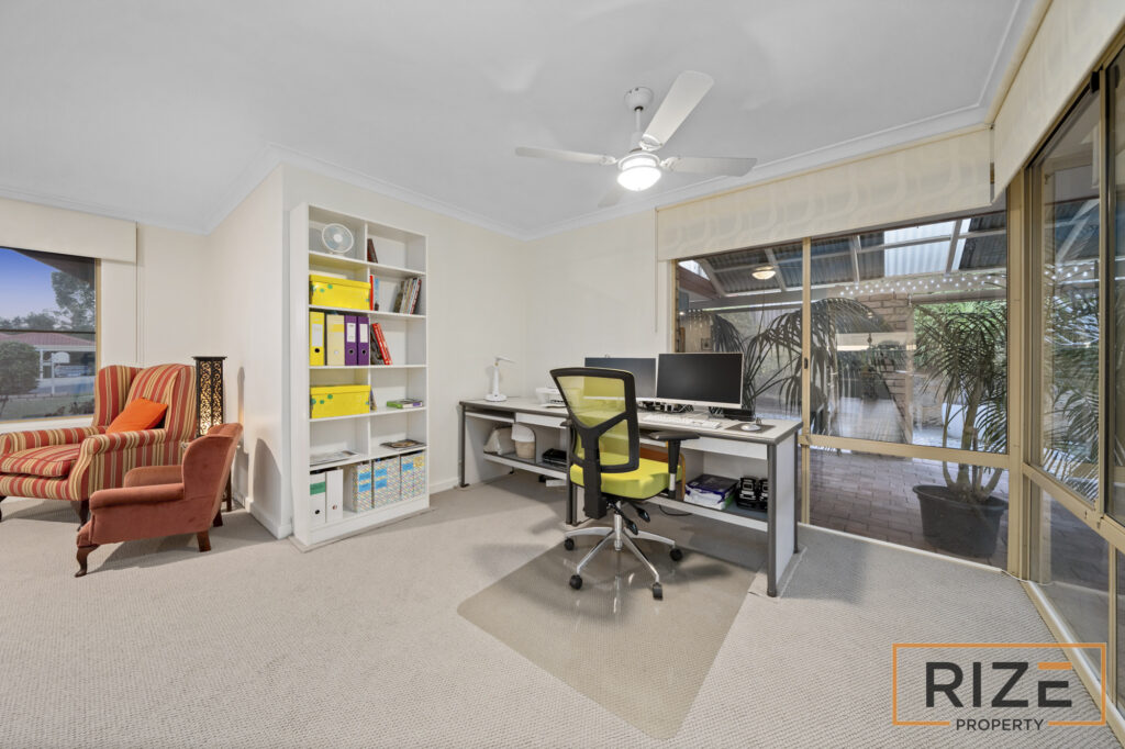 20 Sorell Gardens, Joondalup-11