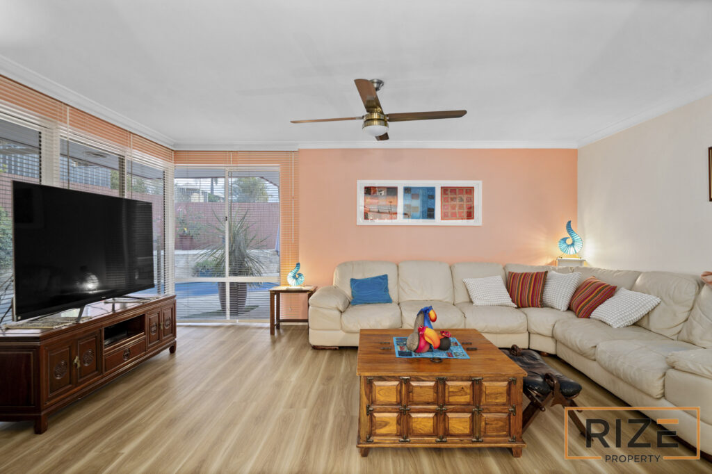 20 Sorell Gardens, Joondalup-17