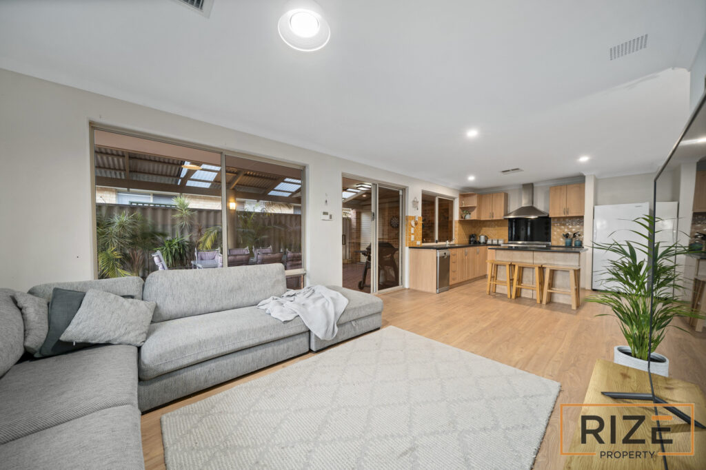 5 Toorie Pl, Quinns Rocks-18