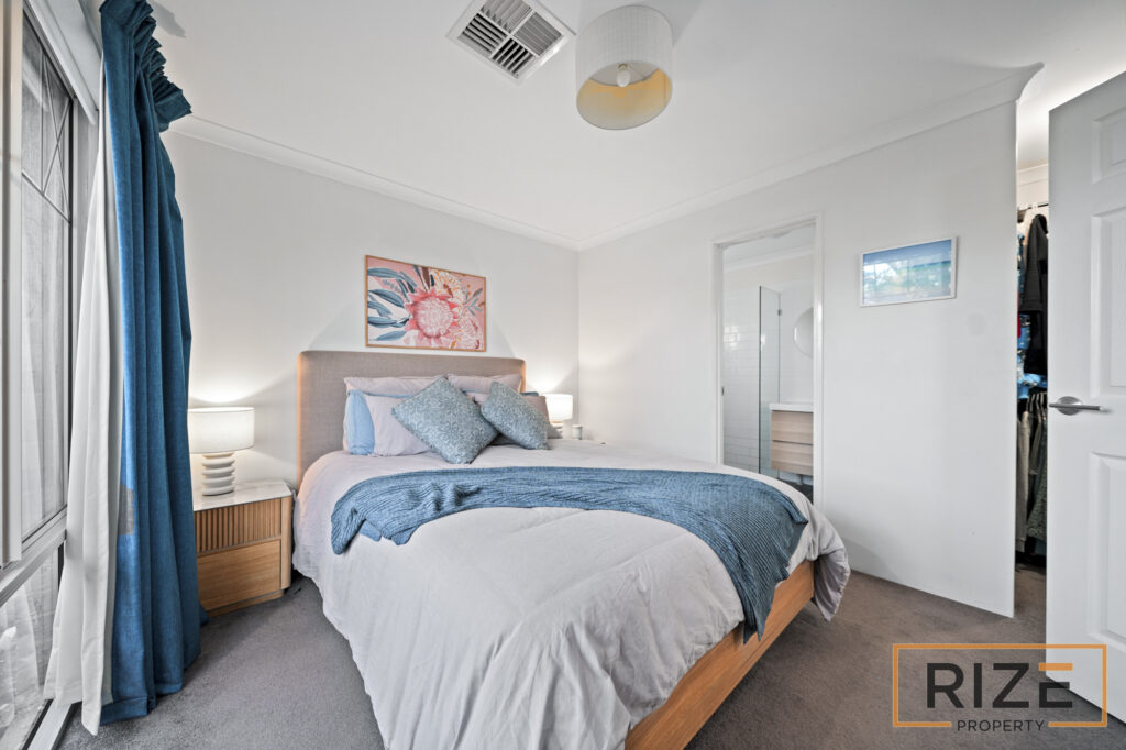 5 Toorie Pl, Quinns Rocks-8
