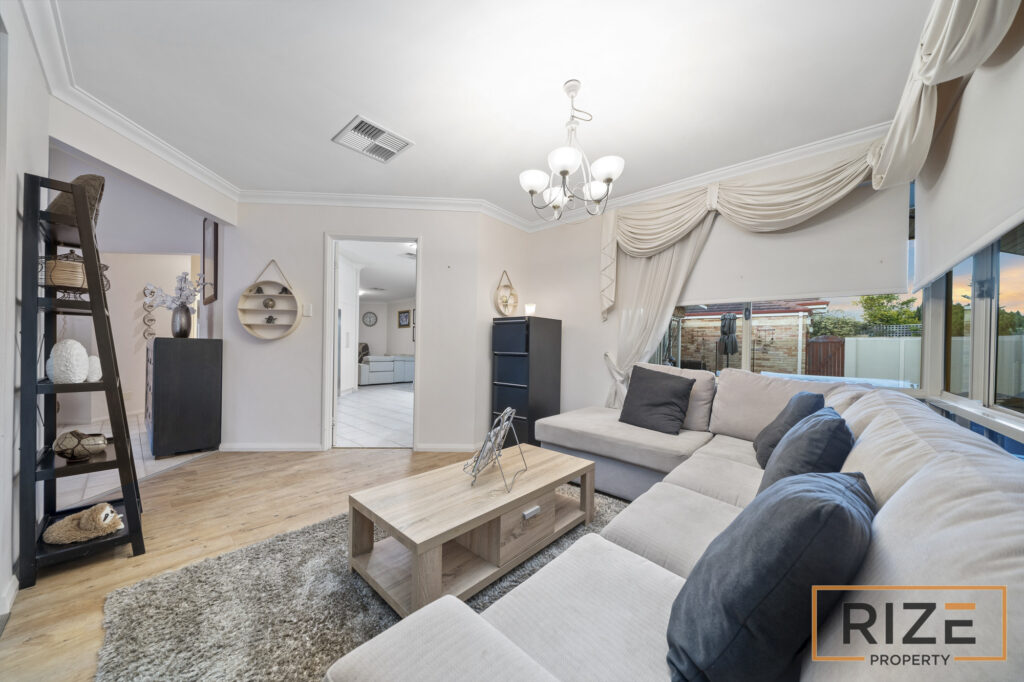 66 Naturaliste Blvd, Iluka-13