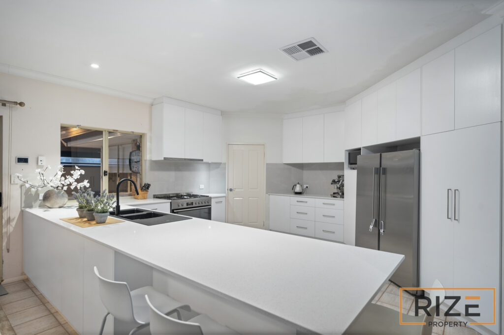 66 Naturaliste Blvd, Iluka-23