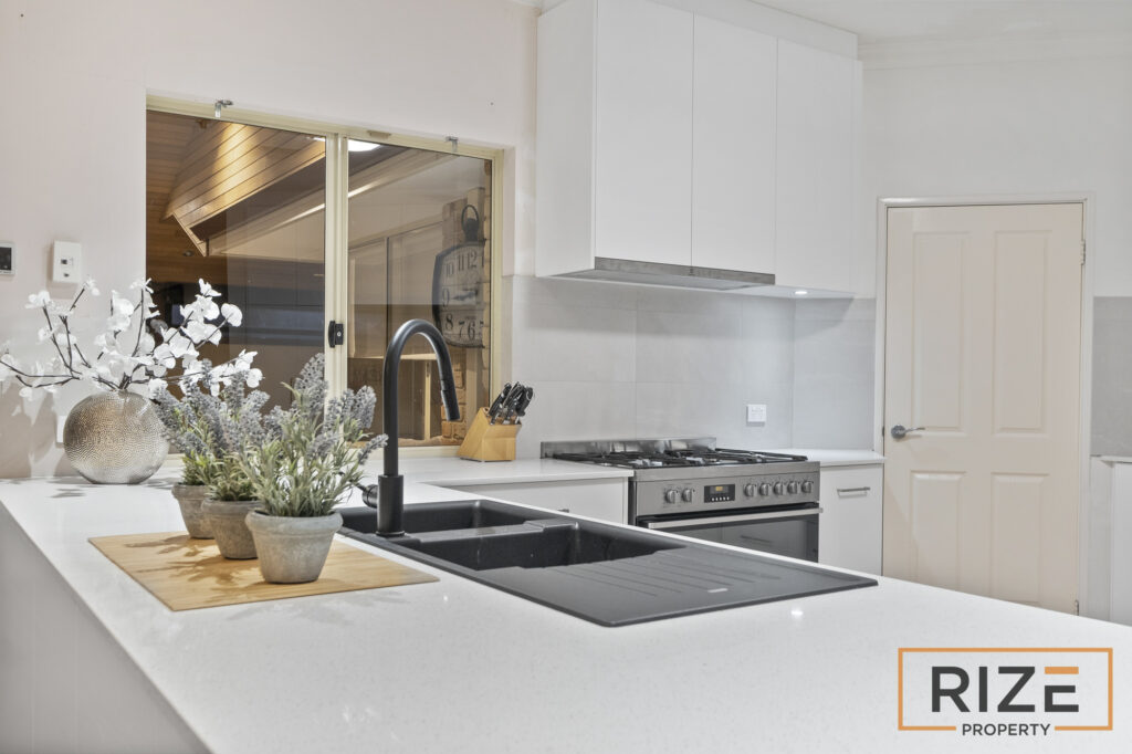 66 Naturaliste Blvd, Iluka-24