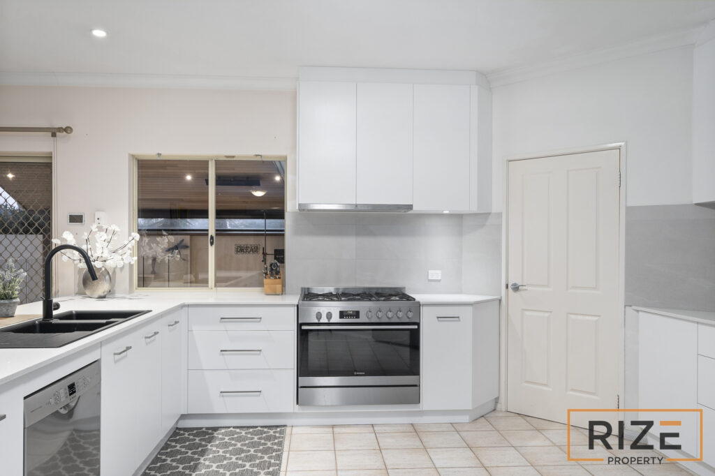 66 Naturaliste Blvd, Iluka-25