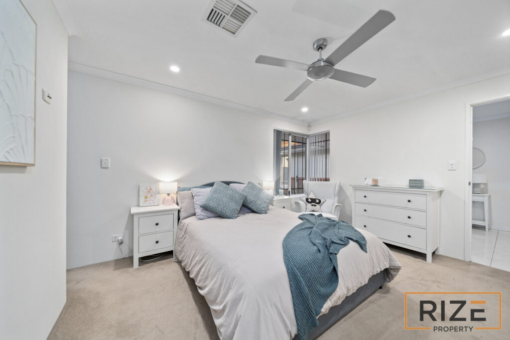 84 Bayport Cct, Mindarie-27