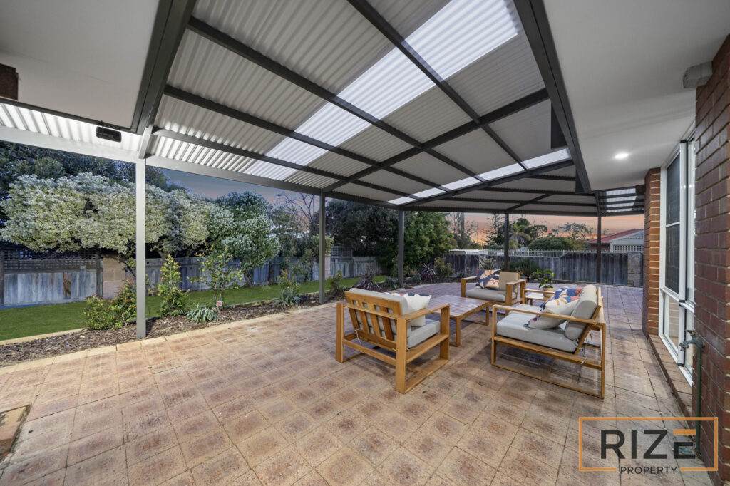 84 Bayport Cct, Mindarie-34