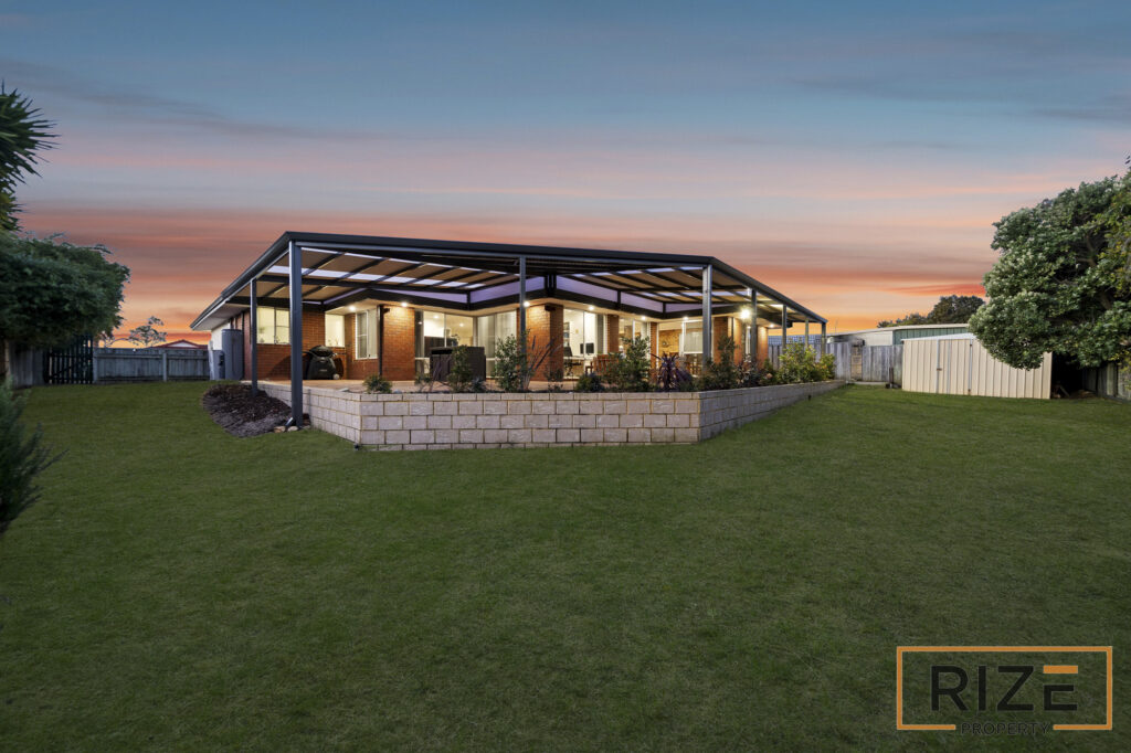 84 Bayport Cct, Mindarie-40