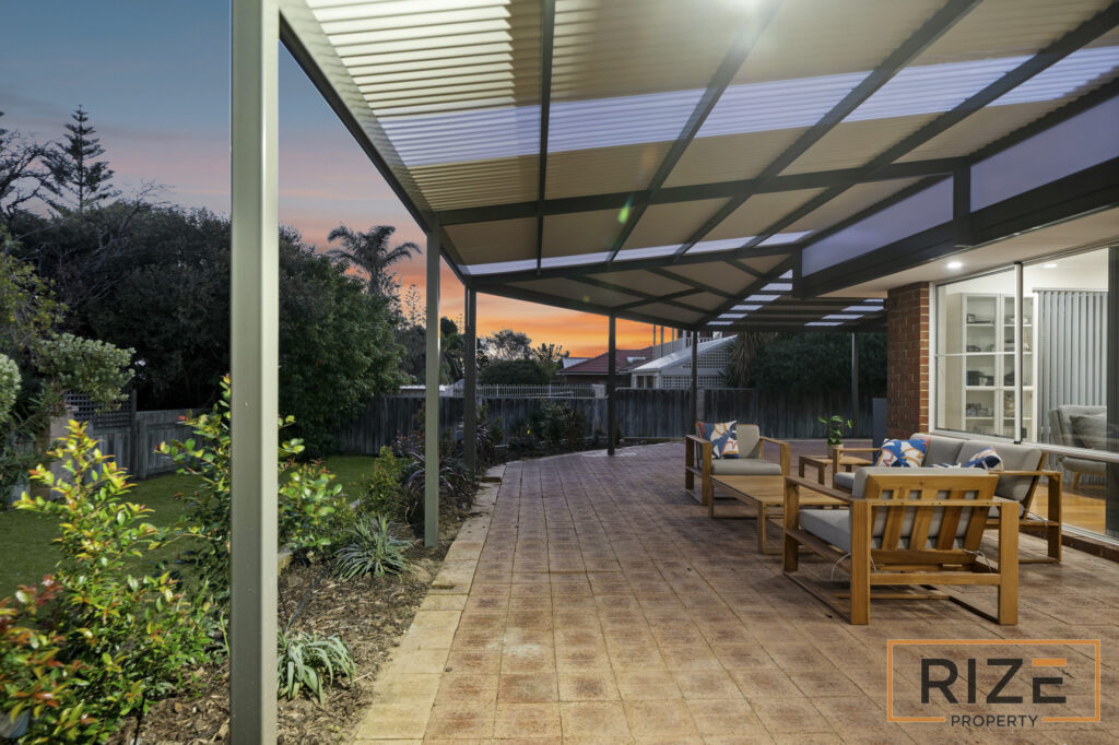 84 Bayport Cct, Mindarie-43