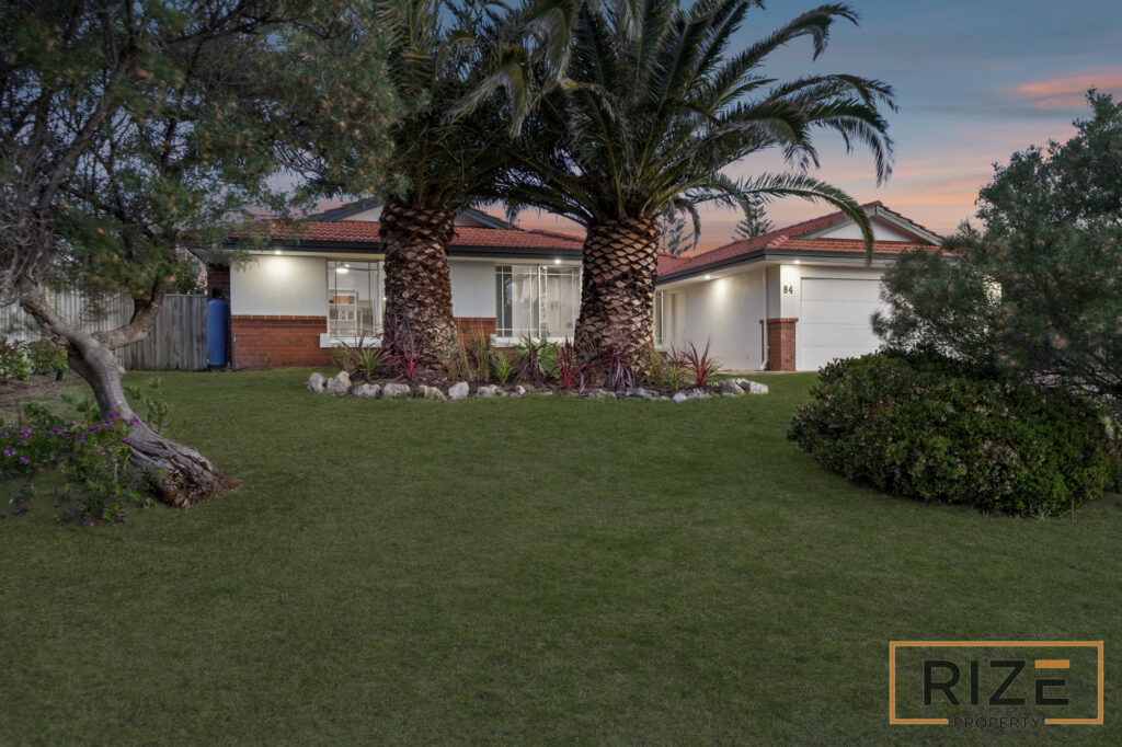 84 Bayport Cct, Mindarie-9