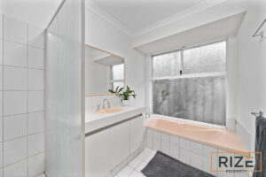 84-Bayport-Cct-Minda_d5d5-3d87-a5c1-4600-ffc5-14c2-7d4c-d97f_20250918040432