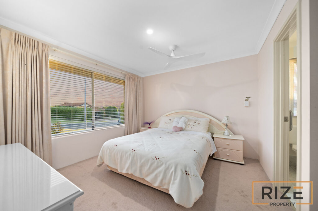 21 Sherlock Rise, Carramar-20