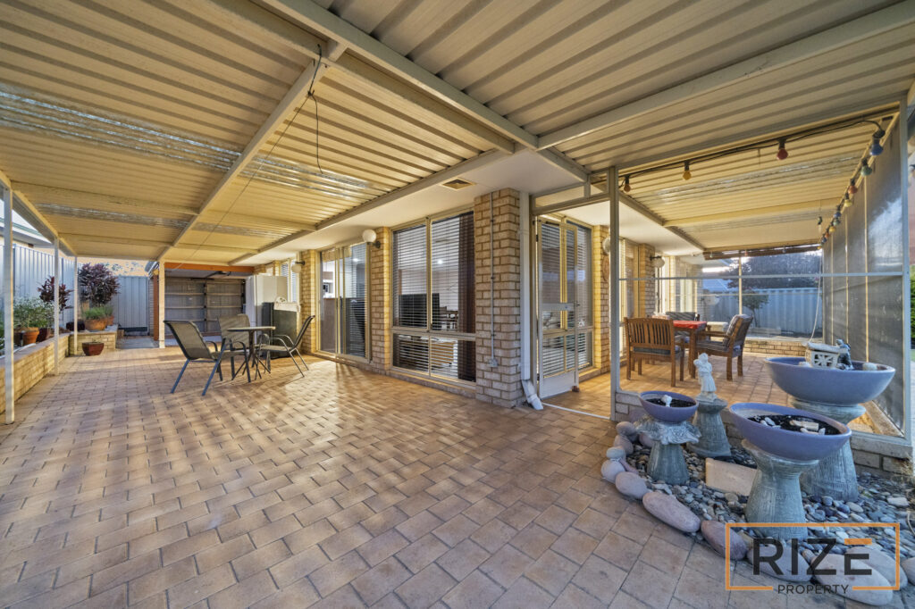 21 Sherlock Rise, Carramar-29