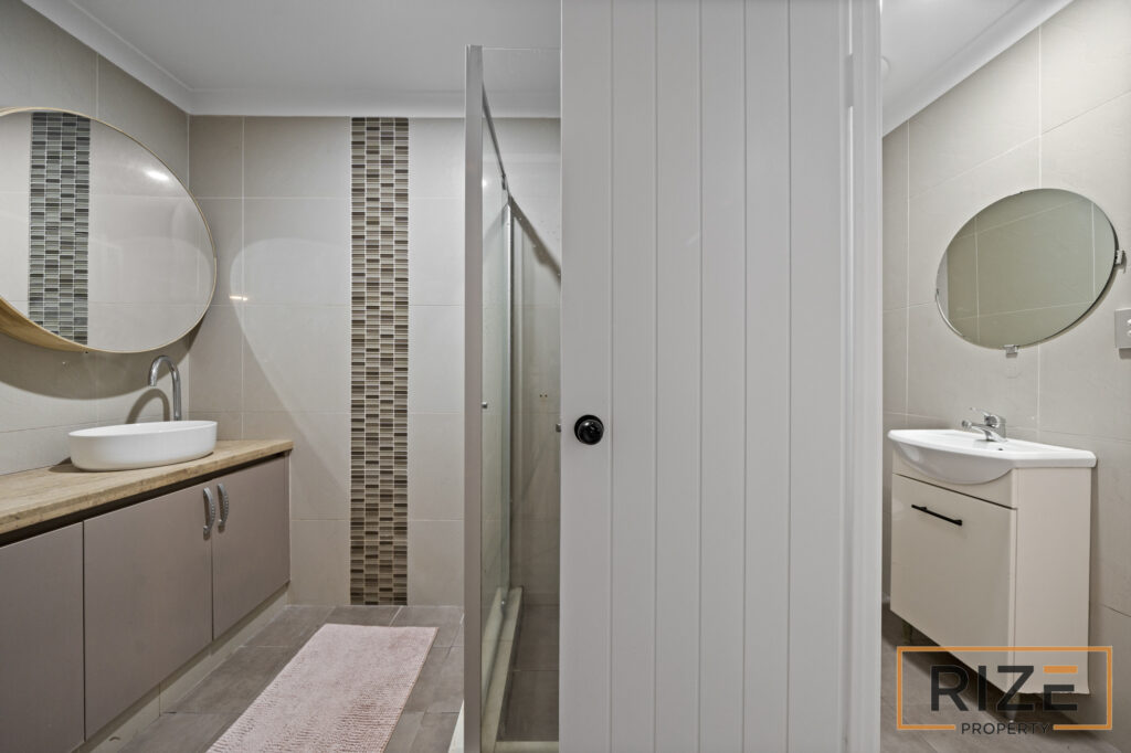 22 Langmuir Way, Tapping-16