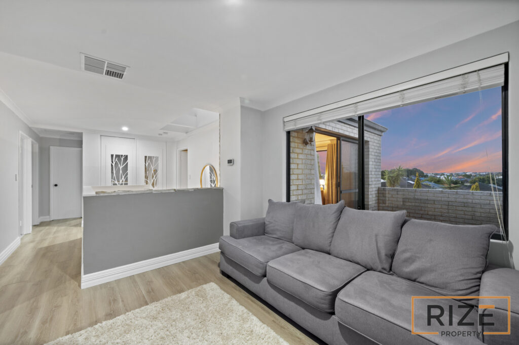 22 Langmuir Way, Tapping-31