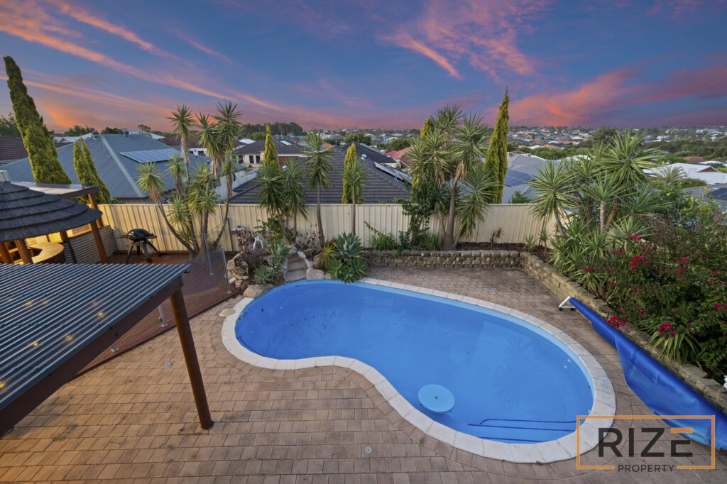 22 Langmuir Way, Tapping-40