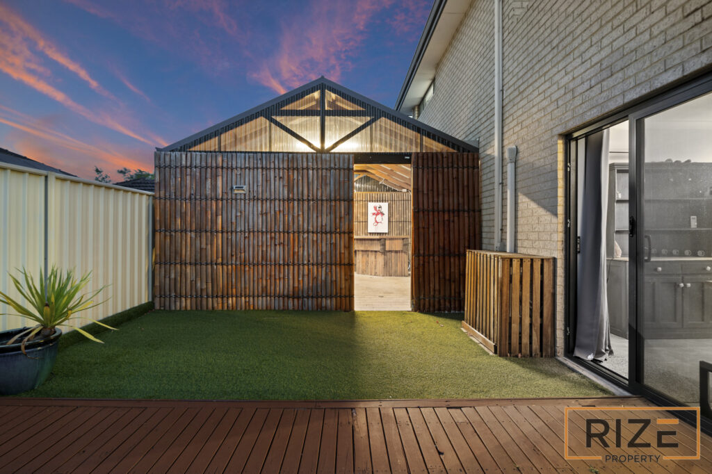 22 Langmuir Way, Tapping-54