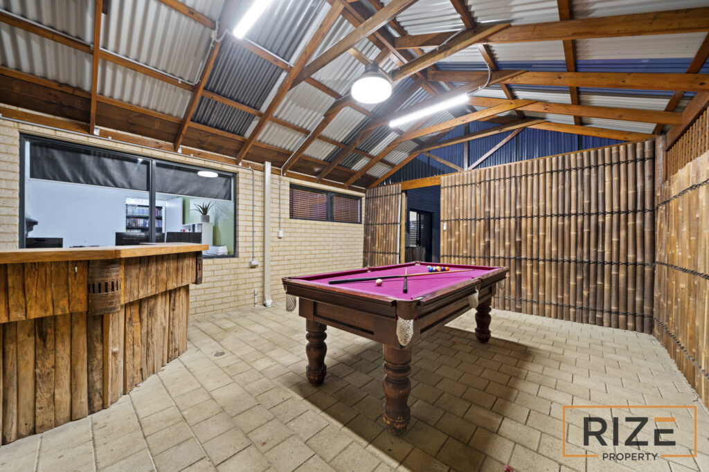 22 Langmuir Way, Tapping-56