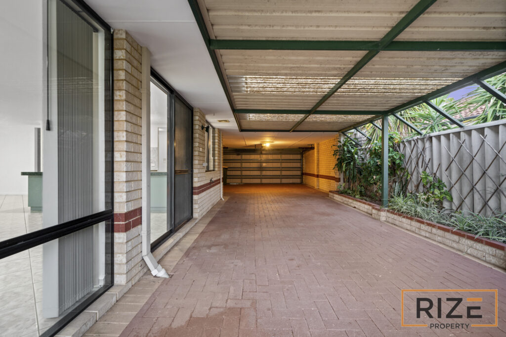 5 Coolamine Cl, Carramar-33