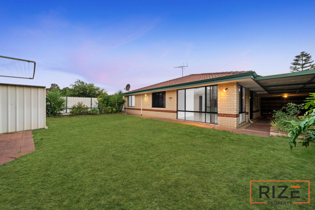 5 Coolamine Cl, Carramar-35