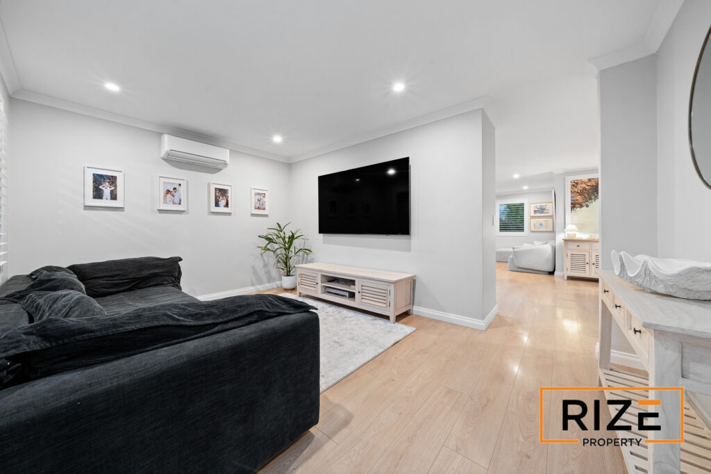 9 Clermont Gardens, Currambine_LR_Logo-12