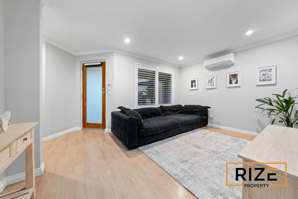 9 Clermont Gardens, Currambine_LR_Logo-13