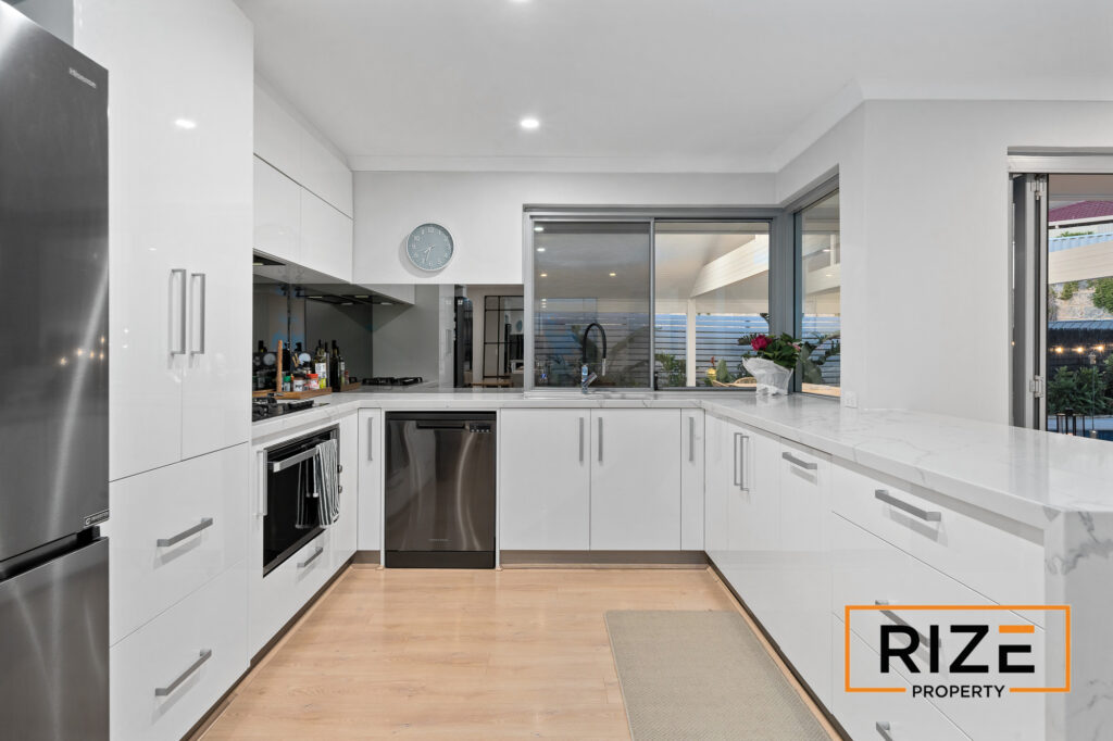 9 Clermont Gardens, Currambine_LR_Logo-17