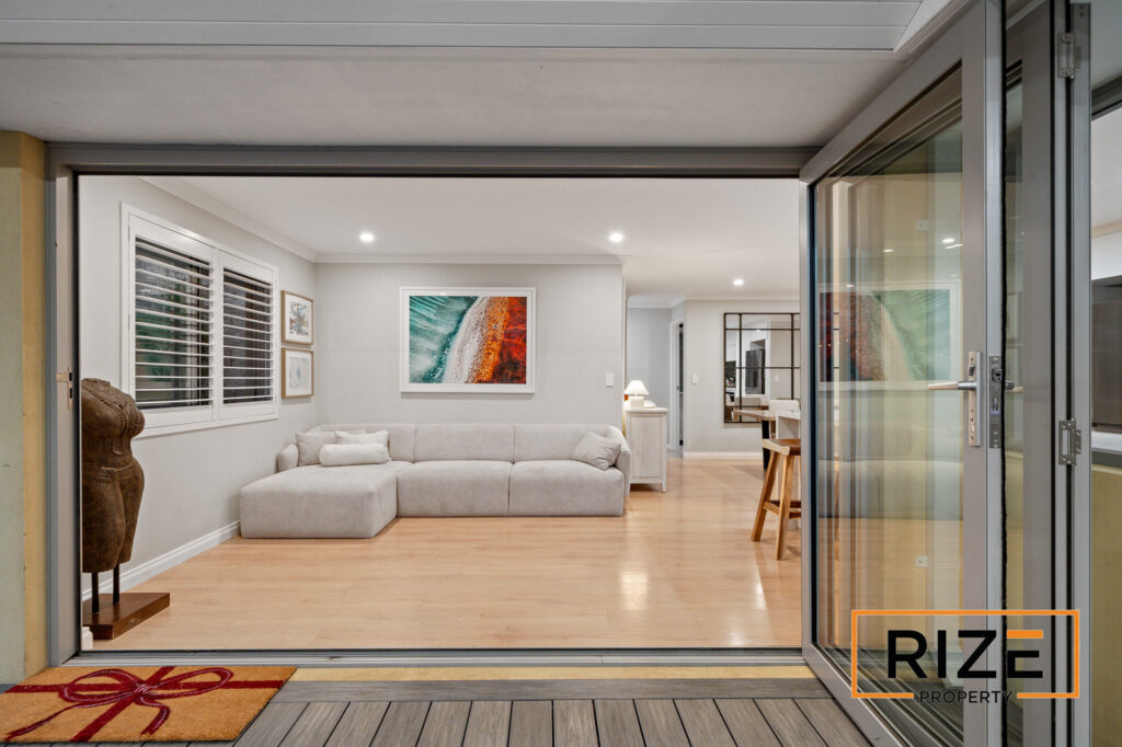 9 Clermont Gardens, Currambine_LR_Logo-22