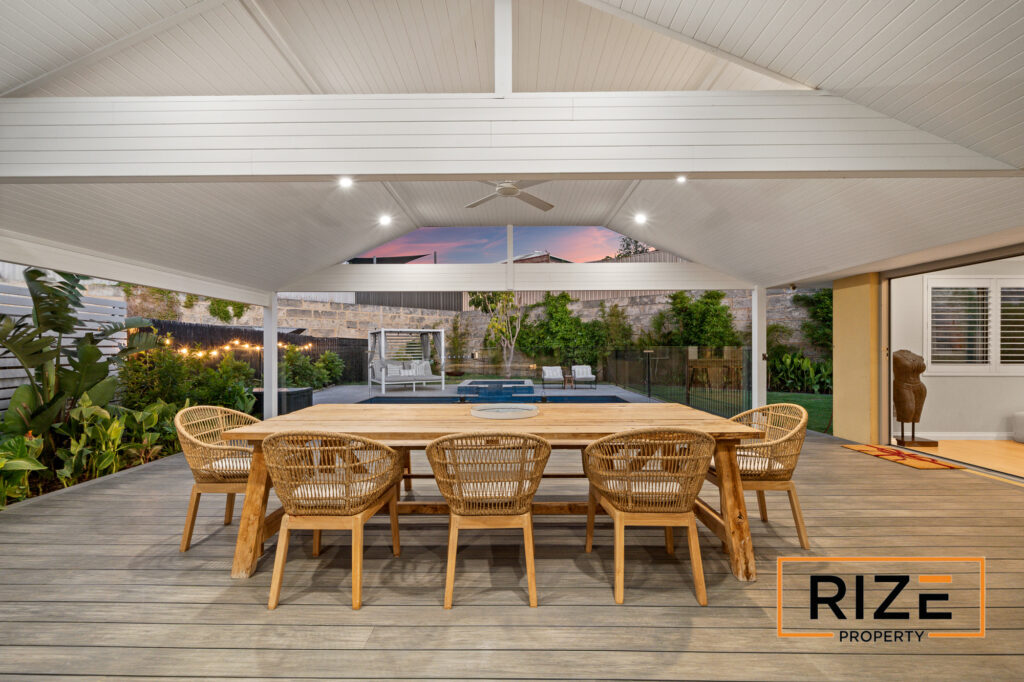 9 Clermont Gardens, Currambine_LR_Logo-28