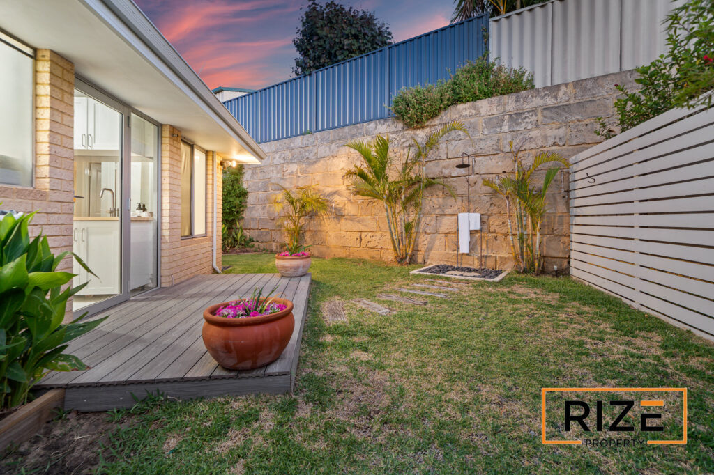 9 Clermont Gardens, Currambine_LR_Logo-37