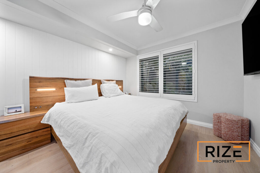 9 Clermont Gardens, Currambine_LR_Logo-8