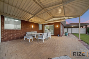 23-Sherlock-Rise-Car_1604-065b-608f-e6d2-1d3f-e929-b4b8-2ec1_20260105042948