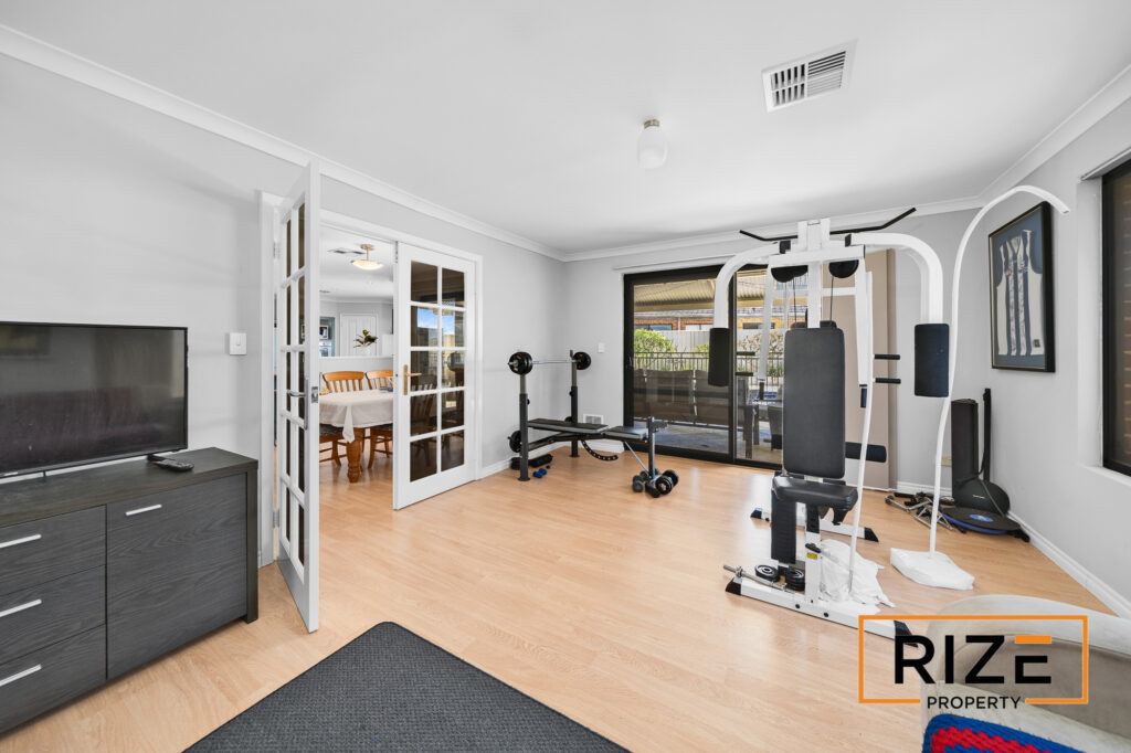 11 Nerrima Turn, Tapping_LR_Logo-19