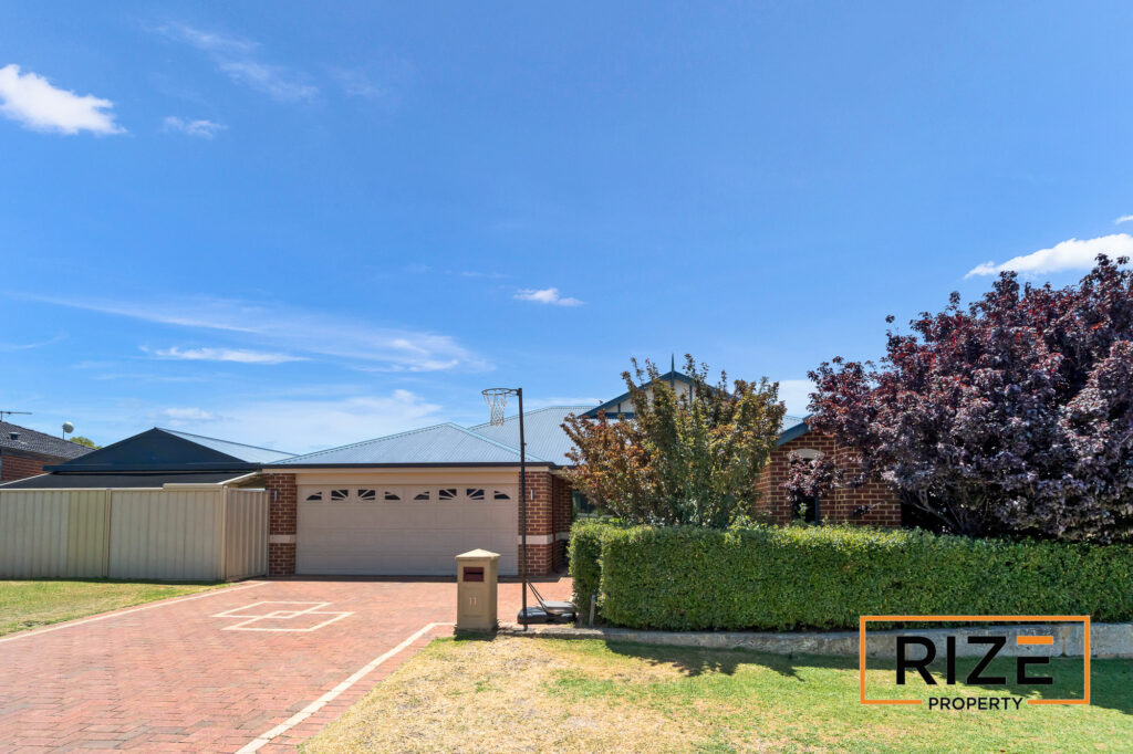 11 Nerrima Turn, Tapping_LR_Logo-3