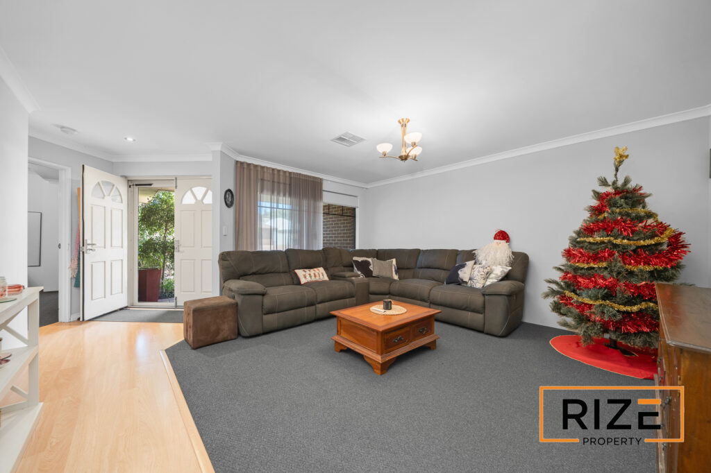 11 Nerrima Turn, Tapping_LR_Logo-6