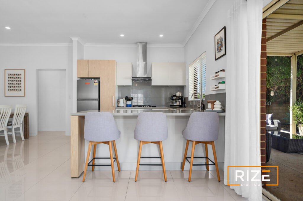 12 Yatala Cl, Currambine_LR_Logo-17