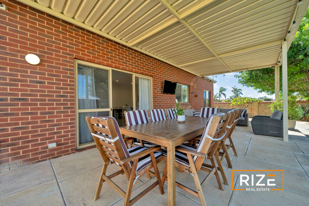 12 Yatala Cl, Currambine_LR_Logo-25