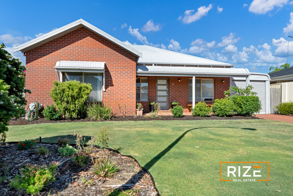 12 Yatala Cl, Currambine_LR_Logo-3