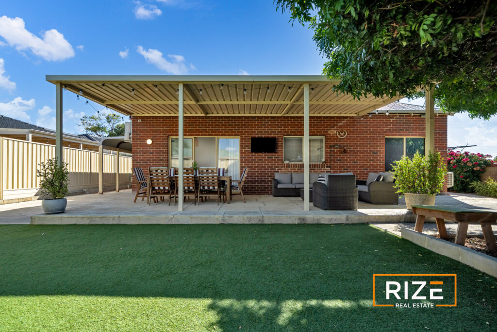 12 Yatala Cl, Currambine_LR_Logo-30