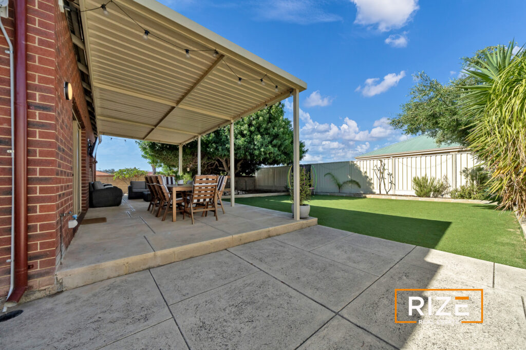 12 Yatala Cl, Currambine_LR_Logo-32