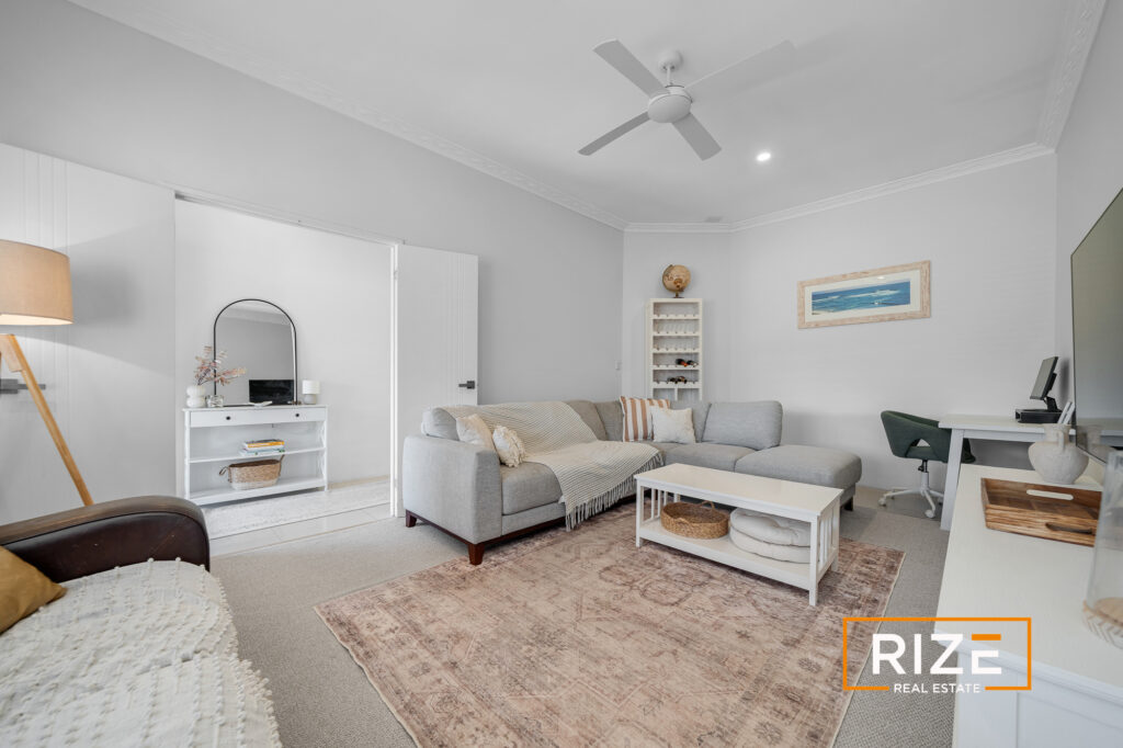 12 Yatala Cl, Currambine_LR_Logo-7