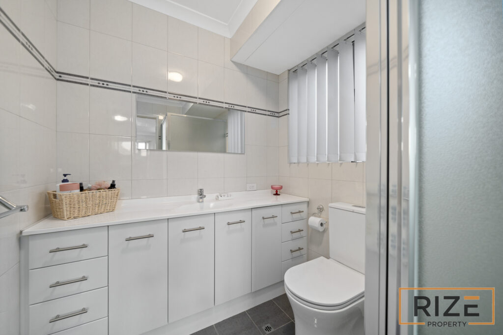 23 Sherlock Rise, Carramar-13